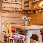 Apartman Goralska Izba W Zakopanem Apartzakop *